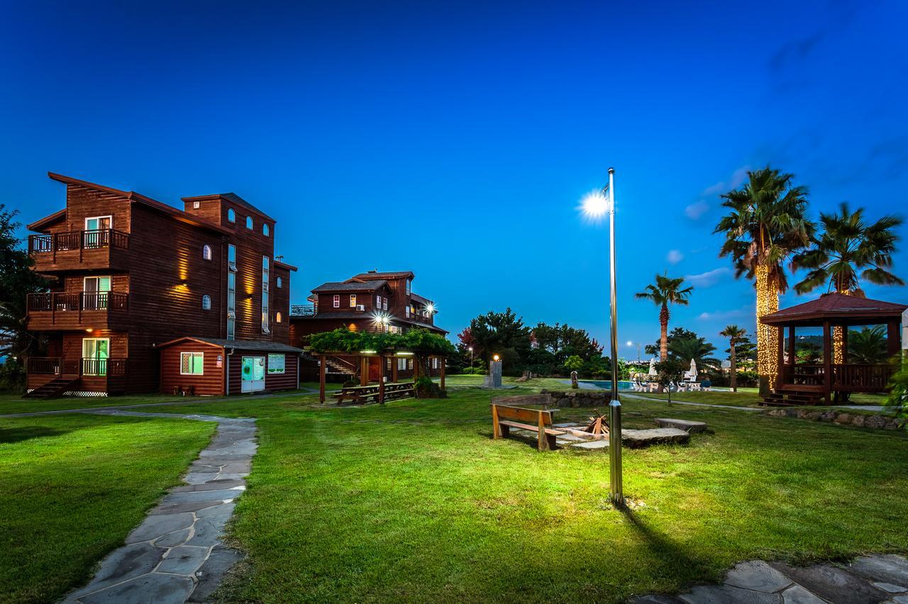 Hotel Cadelhas Jeju Exterior foto